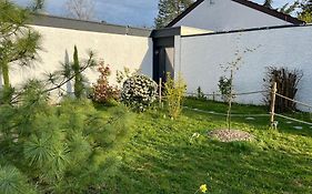 Le Talant: studio dans maison au calme
